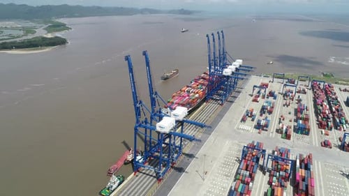 4k stock: Aerial view, top view cargo ship port in the export, import business