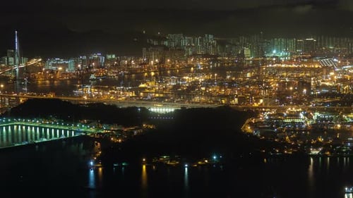 Timelapse Ville moderne de Hong Kong avec éclairage lumineux