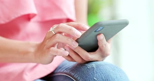 Close up of woman use of mobile phone
