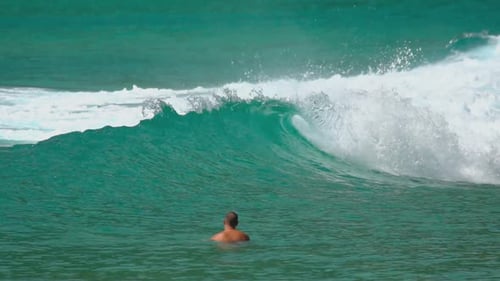Waves on Nai Harn Beach