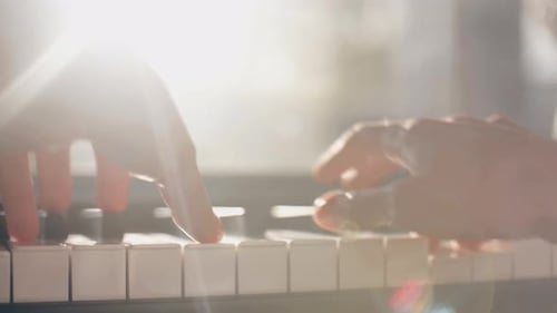 Tocando el piano