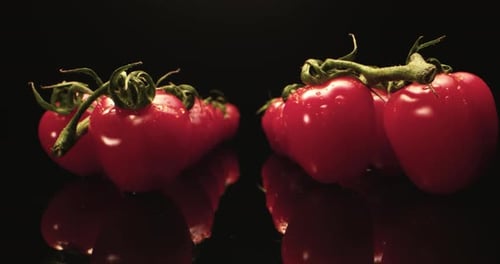Red Tomato Super Close up View Shot