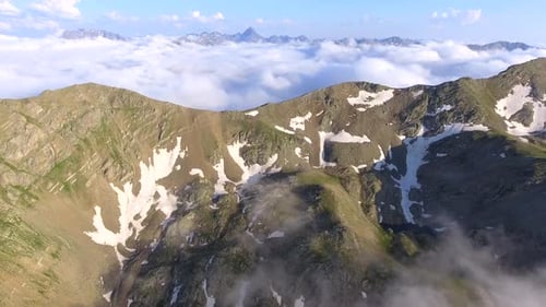 Mountain Chain Ridge