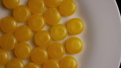 Tir rotatif de bonbons au caramel