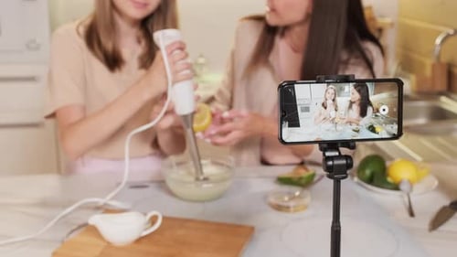 Tutorial en Vídeo sobre cómo hacer helado en casa