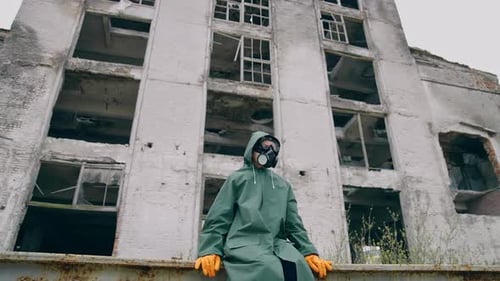 Überlebender des Stalker-Konzepts nach dem Atomkrieg