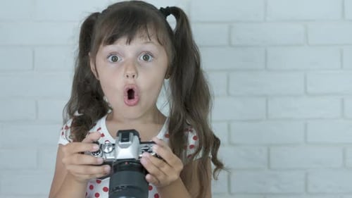 Surprised photo.