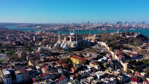 Hagia Sophia Luftaufnahme mit Drohne aus Istanbul Turkiye. 03