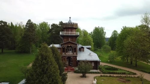 Frühling In Einem Landgut 39