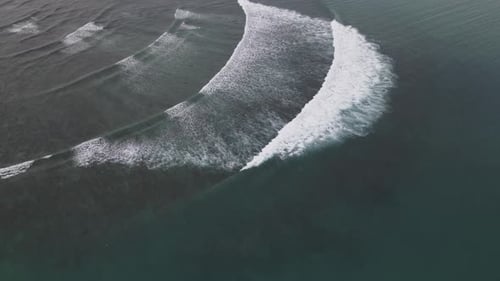 Beautiful waves