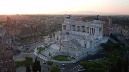 Vista aérea de Vittoriano, famoso marco em Roma, Itália