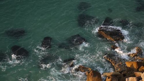 Felsen im Meer