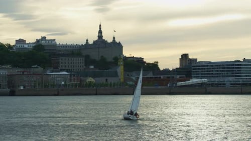 Sailing on Saint Lawrence River