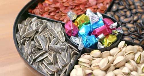 Caja de aperitivos del Año Nuevo Lunar