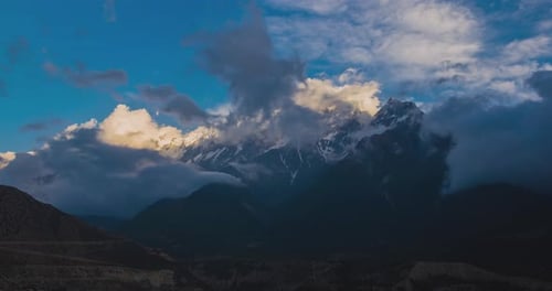 Beautiful Sunset on Annapurna Sunset Sky Over Snowy Peaks Timelapse Photography of Clouds Nepal