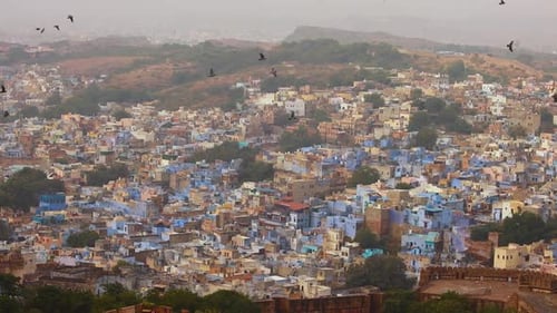 Jodhpur est également la deuxième plus grande ville de l'État indien du Rajasthan