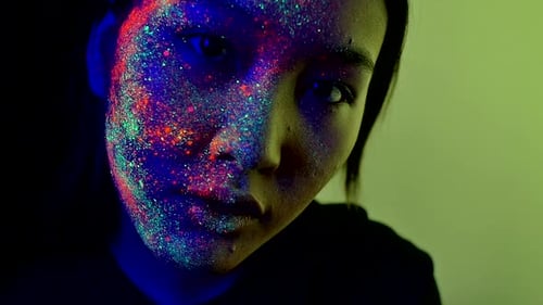 Faces with fluo effects