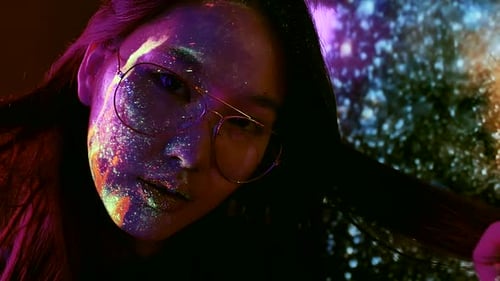 Faces with fluo effects