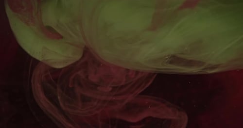 Green and Red Ink Mixing in Water