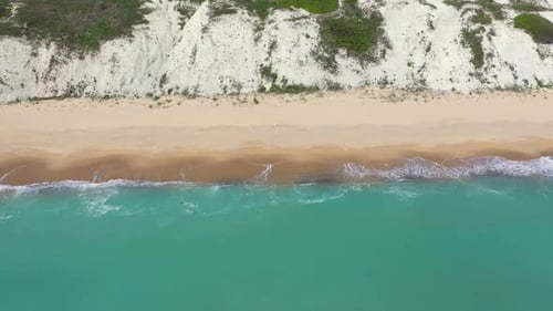 Luftaufnahme eines schönen Strandes am Schwarzen Meer, Bulgarien
