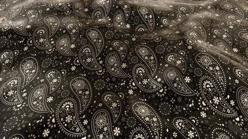 Boucle motif ethnique motif cachemire métallisé belle texture dégradée