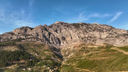 Chaîne de montagnes en Turquie Vue aérienne 4 K
