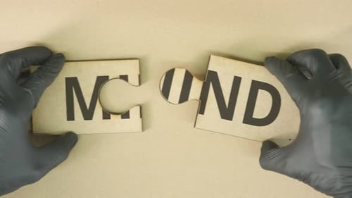 Terminer un puzzle avec MIND Text