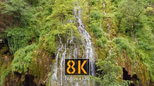 Waterfall (8K)