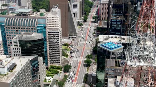 Avenida Paulista, no centro de São Paulo, Brasil. Marco turístico.