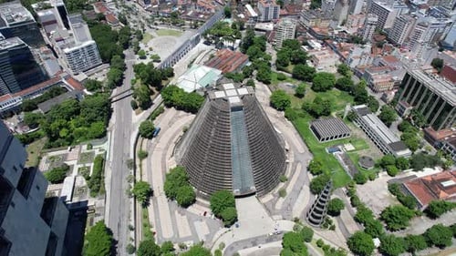 Vista aérea da Catedral Metropolitana do Rio de Janeiro, Brasil.