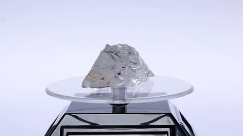 Cristal minéral de quartz rotatif