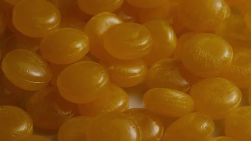 Tir rotatif de bonbons au caramel