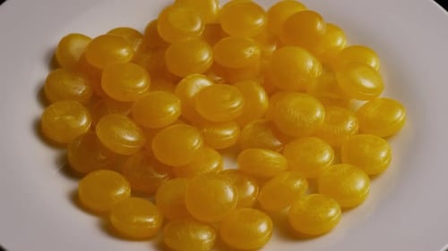 Tir rotatif de bonbons au caramel