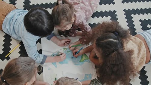 Niños para colorear juntos