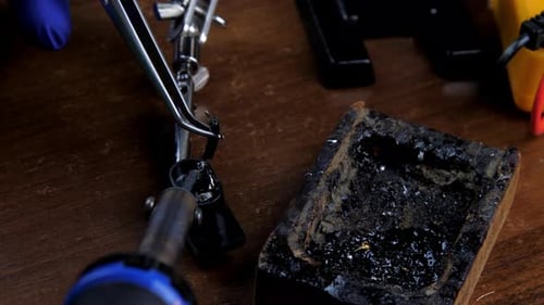 Soldering Electronic Component with Helping Hands