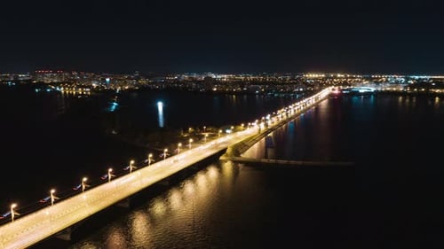 Time Lapse, Hyperlapse of Traffic on City Streets at Night