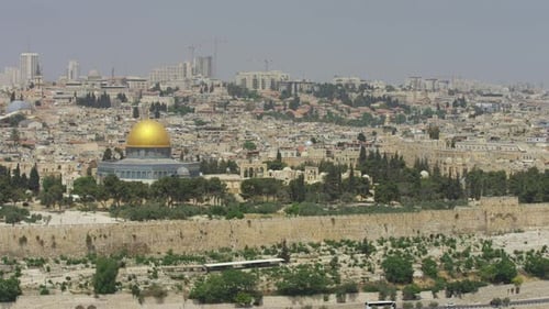 Pan left view of Jerusalem