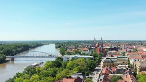 Fluss Tisza in Szeged