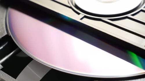 Compact Disc-Mechanismus Lesesequenz starten 4K 2160p UltraHD-Aufnahmen - DVD-Player-Mechanismus schließen
