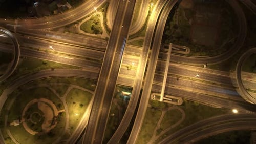4K : autoroute hyperlapse de métrage pour le concept de transport.