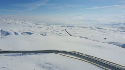 Winterliche Panoramastraße