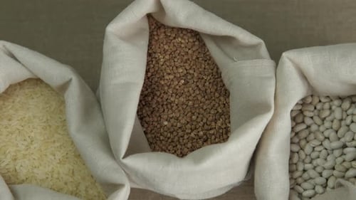 Tienda ecológica con granos