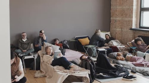 Personnes vivant dans un camp de réfugiés
