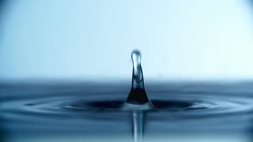 Droplet Falling in Water