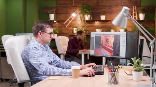 Game Creator arbeitet an Grafiken für ein neues Projekt