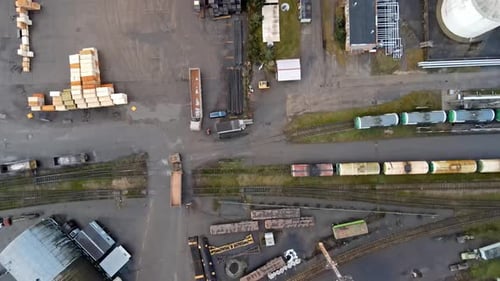 Cargo port zone