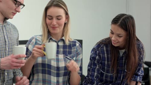 Teamwork with Drinks in an Open Office Environment