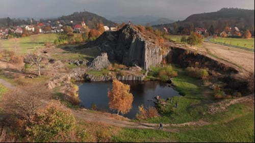 Le basalte est une roche volcanique extrusive