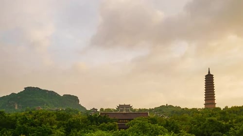 Time lapse: Bai Dinh Pagoda, Ninh Binh, the biggest buddhist temple complex in Vietnam