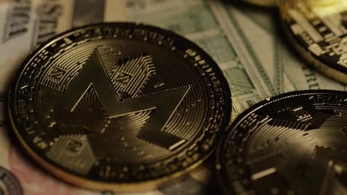 Plan rotatif de Bitcoins (cryptomonnaie numérique) - BITCOIN MONERO